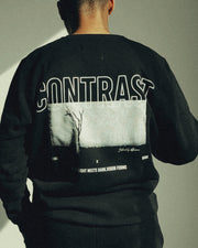 CONTRAST GRAPHIC SWEATSHIRT